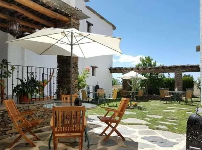 Hotel Maravedi Pitres
