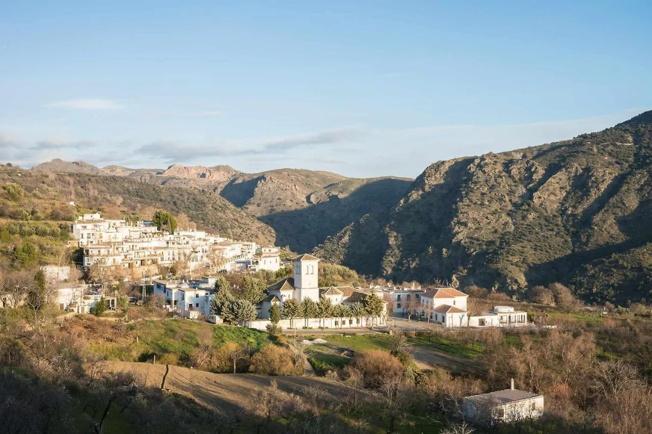 Hotel Maravedi Pitres
